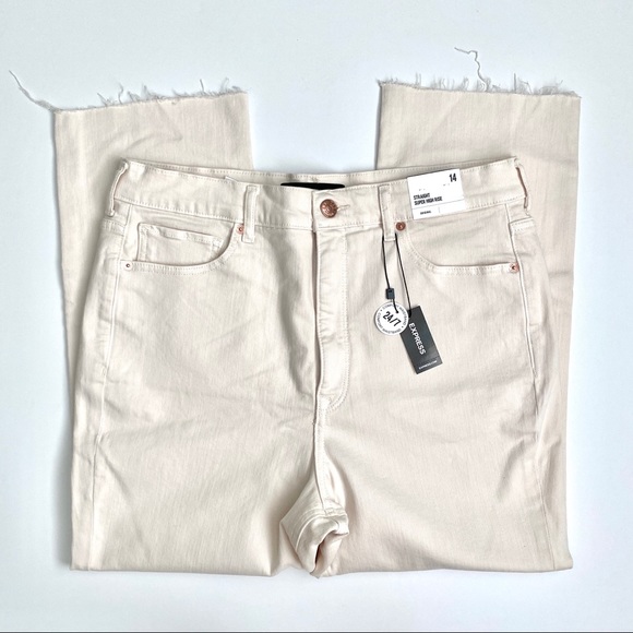 Good Condition Super High Rise Straight Leg Raw Hem Jeans - Picture 2 of 11